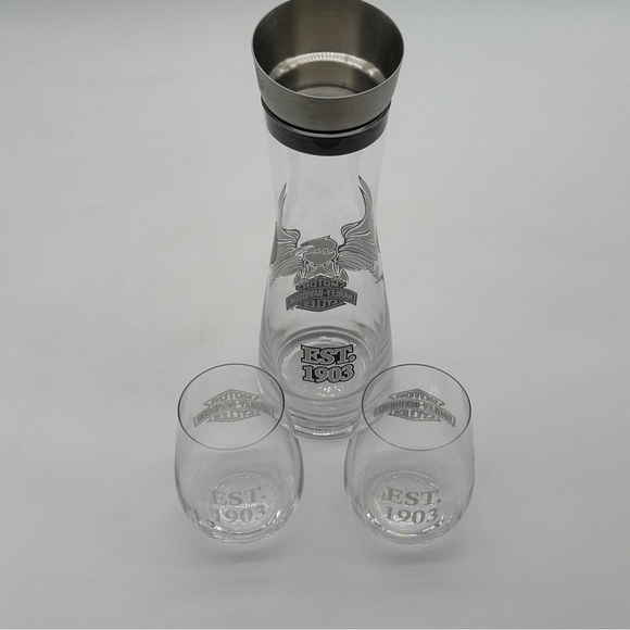 Harley Davidson Eagle & Shield Glass Cocktail Mixer/Hand Blown Glass With Glass - Picture 2 of 13